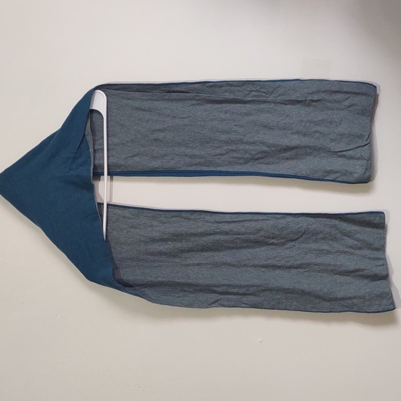 Banana Republic Wool blend Blue Scarf - Picture 4 of 6